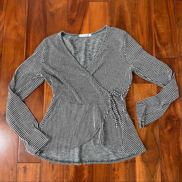 Striped top - Picture 2 of 3